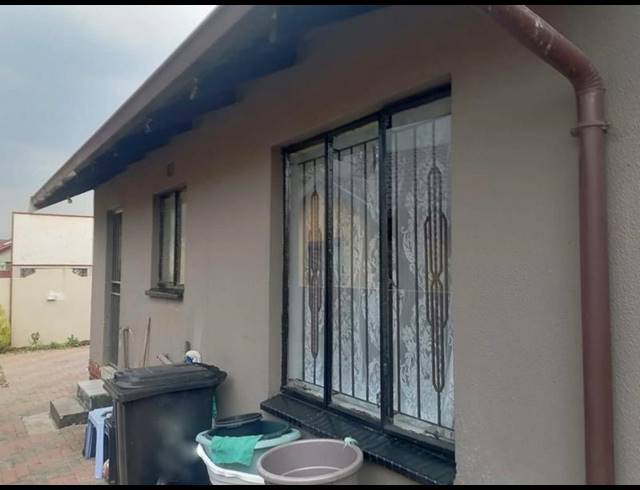 2 BEDROOM HOUSE FOR SALE IN NATURENA